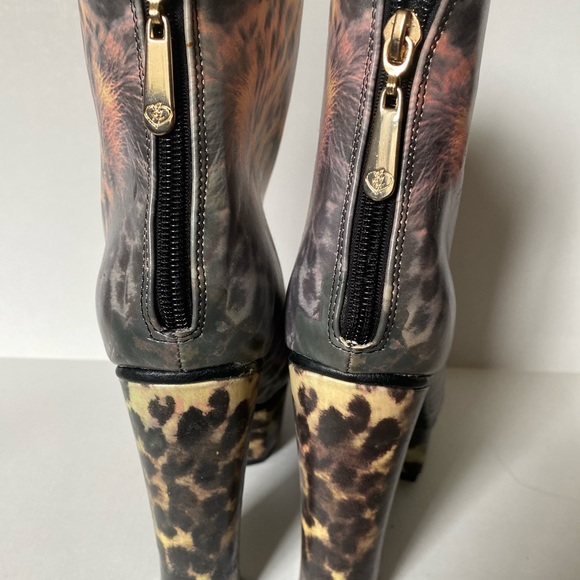 NWOT IRON FIST DON’T PUSSY FOOT BOOTIES - Picture 3 of 5